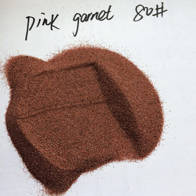 Garnet sand